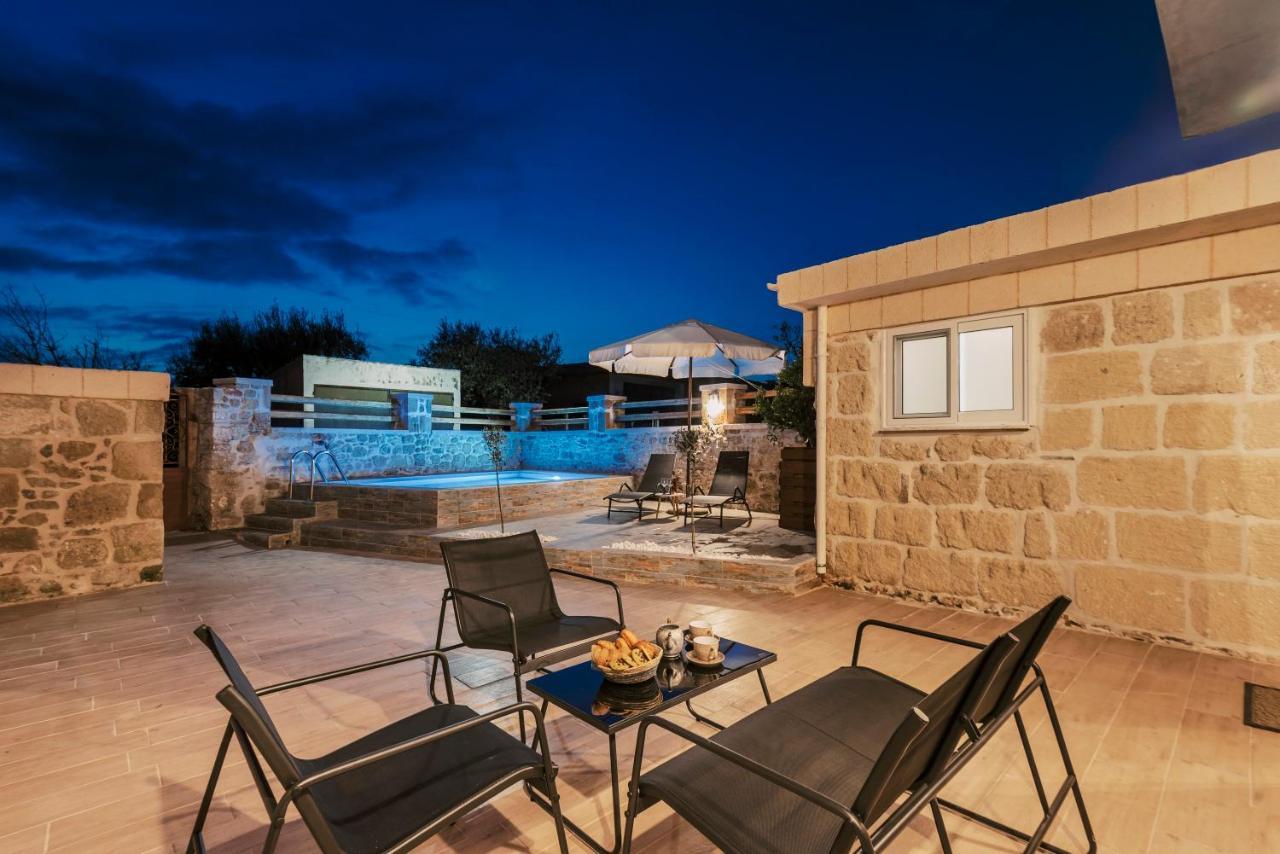 Villa Gemma Haraki Exterior photo